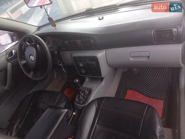 Шкода Октавия 2001 в Полтаве на Automoto.ua Серый Шкода Октавия, объемом двигателя 1.6 л и пробегом 300 тыс. км за 3000 $, фото 4 на Automoto.ua