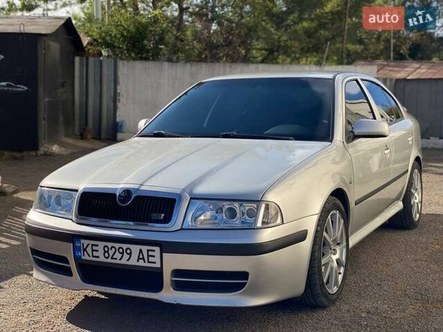 Сірий Шкода Октавія, об'ємом двигуна 1.78 л та пробігом 247 тис. км за 7499 $, фото 4 на Automoto.ua