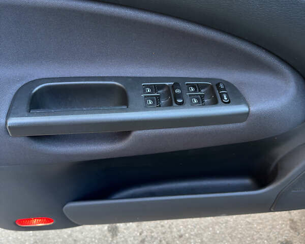 Шкода Октавия 2001 в Ахтырке на Automoto.ua Серый Шкода Октавия, объемом двигателя 1.6 л и пробегом 194 тыс. км за 5250 $, фото 6 на Automoto.ua