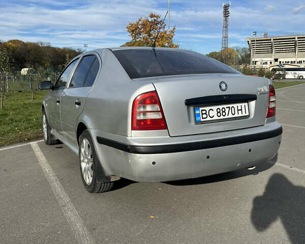 Шкода Октавия 2001 в Ивано-Франковске на Automoto.ua Серый Шкода Октавия, объемом двигателя 1.6 л и пробегом 423 тыс. км за 3799 $, фото 12 на Automoto.ua
