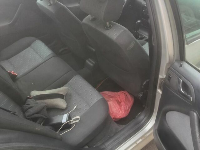 Сірий Шкода Октавія, об'ємом двигуна 1.9 л та пробігом 388 тис. км за 2200 $, фото 4 на Automoto.ua