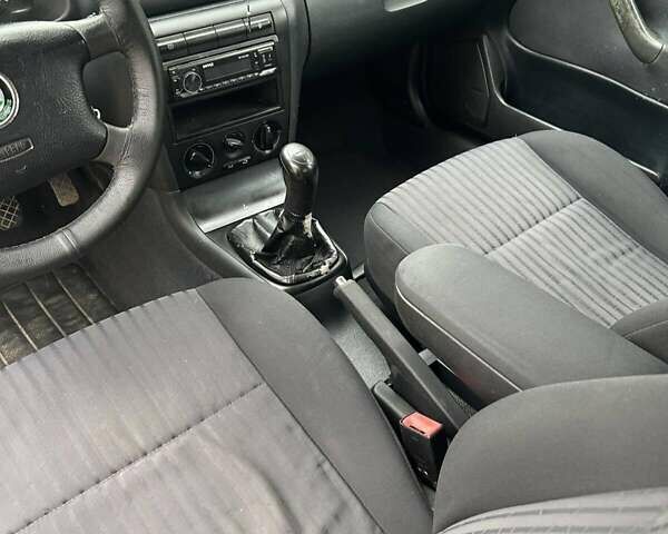 Сірий Шкода Октавія, об'ємом двигуна 1.98 л та пробігом 290 тис. км за 2999 $, фото 5 на Automoto.ua