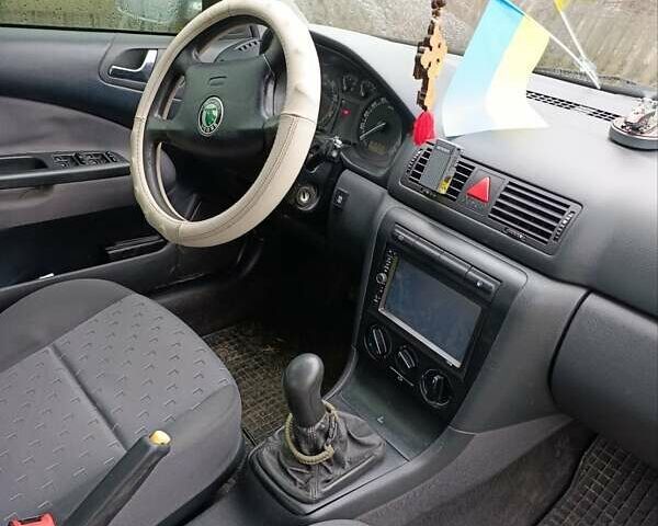 Серый Шкода Октавия, объемом двигателя 1.6 л и пробегом 363 тыс. км за 4000 $, фото 11 на Automoto.ua