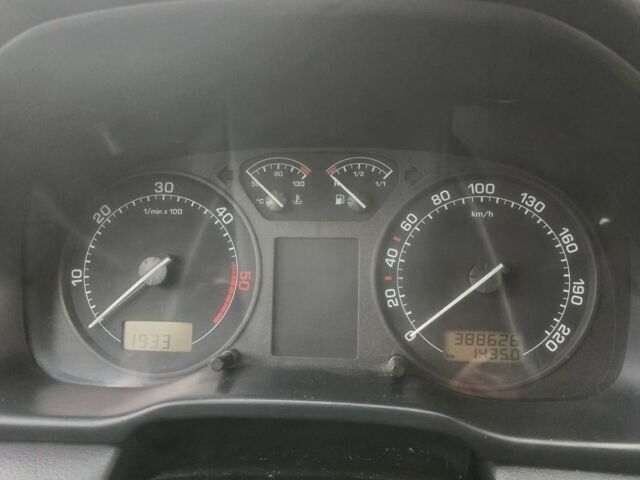 Сірий Шкода Октавія, об'ємом двигуна 1.9 л та пробігом 388 тис. км за 2200 $, фото 6 на Automoto.ua