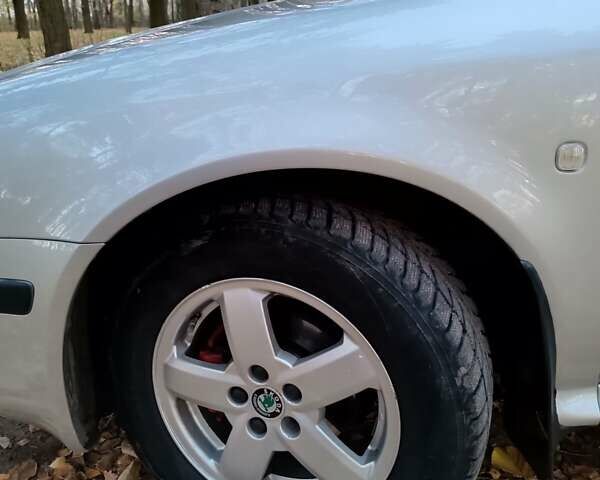 Серый Шкода Октавия, объемом двигателя 1.6 л и пробегом 300 тыс. км за 4399 $, фото 10 на Automoto.ua