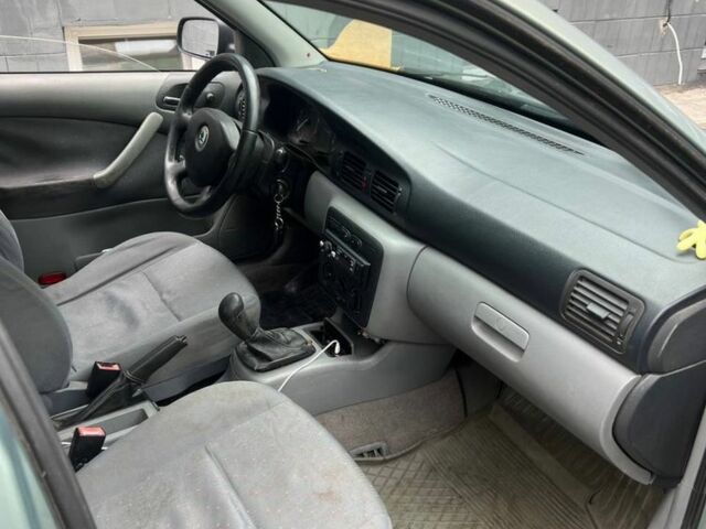 Сірий Шкода Октавія, об'ємом двигуна 1.6 л та пробігом 415 тис. км за 3100 $, фото 6 на Automoto.ua