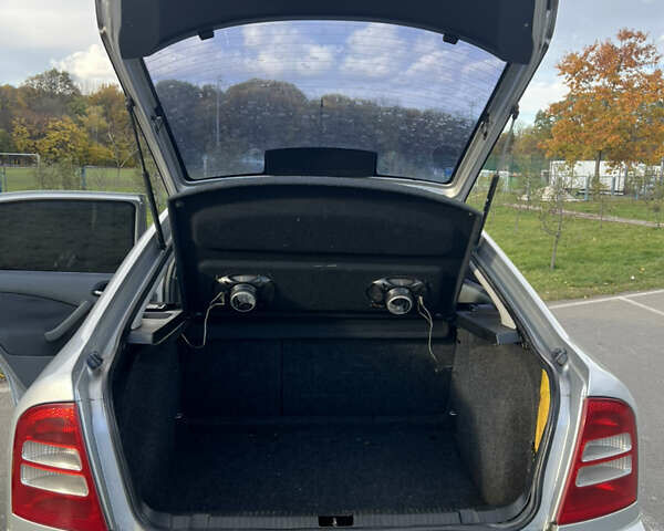 Шкода Октавия 2001 в Ивано-Франковске на Automoto.ua Серый Шкода Октавия, объемом двигателя 1.6 л и пробегом 423 тыс. км за 3799 $, фото 34 на Automoto.ua