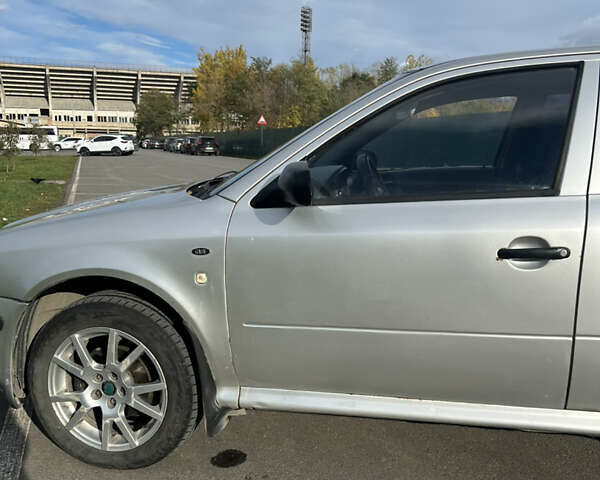 Шкода Октавия 2001 в Ивано-Франковске на Automoto.ua Серый Шкода Октавия, объемом двигателя 1.6 л и пробегом 423 тыс. км за 3799 $, фото 15 на Automoto.ua