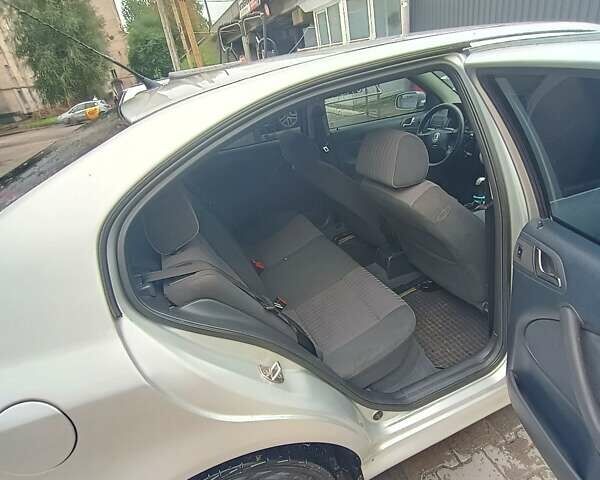 Серый Шкода Октавия, объемом двигателя 1.78 л и пробегом 257 тыс. км за 4300 $, фото 3 на Automoto.ua