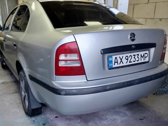 Серый Шкода Октавия, объемом двигателя 1.6 л и пробегом 364 тыс. км за 4500 $, фото 11 на Automoto.ua