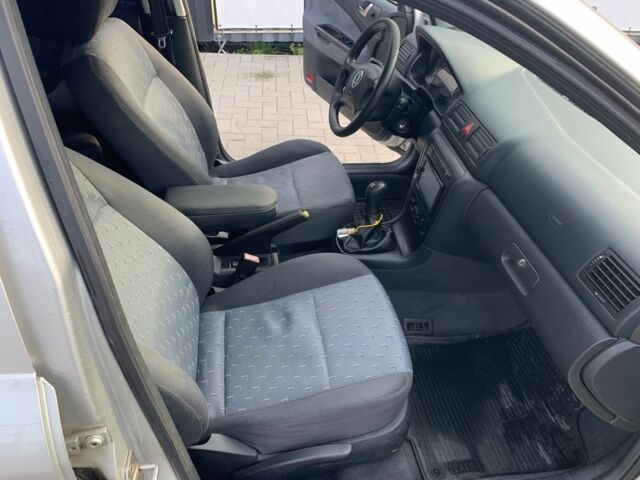 Серый Шкода Октавия, объемом двигателя 1.6 л и пробегом 250 тыс. км за 5100 $, фото 8 на Automoto.ua