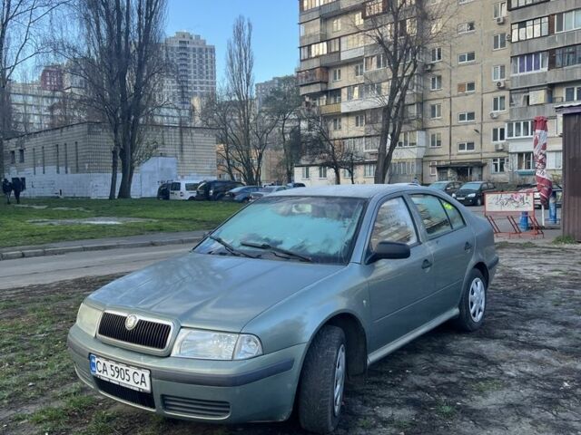 Сірий Шкода Октавія, об'ємом двигуна 1.6 л та пробігом 415 тис. км за 3100 $, фото 4 на Automoto.ua