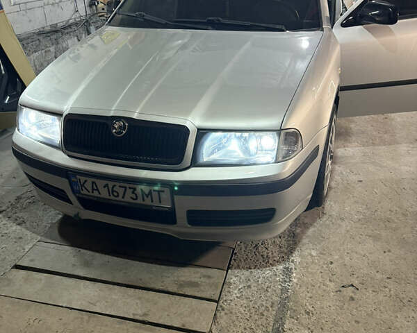 Сірий Шкода Октавія, об'ємом двигуна 1.78 л та пробігом 240 тис. км за 5500 $, фото 2 на Automoto.ua