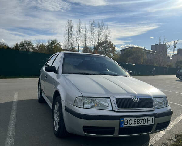 Шкода Октавия 2001 в Ивано-Франковске на Automoto.ua Серый Шкода Октавия, объемом двигателя 1.6 л и пробегом 423 тыс. км за 3799 $, фото 1 на Automoto.ua