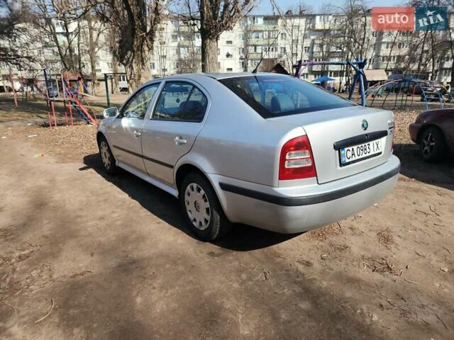 Серый Шкода Октавия, объемом двигателя 1.6 л и пробегом 208 тыс. км за 4500 $, фото 5 на Automoto.ua