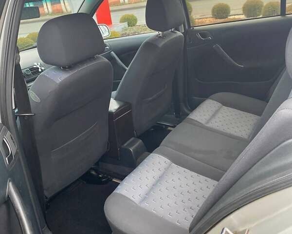 Серый Шкода Октавия, объемом двигателя 1.9 л и пробегом 453 тыс. км за 5000 $, фото 21 на Automoto.ua