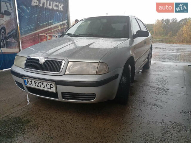 Шкода Октавия 2001 в Полтаве на Automoto.ua Серый Шкода Октавия, объемом двигателя 1.6 л и пробегом 300 тыс. км за 3000 $, фото 1 на Automoto.ua