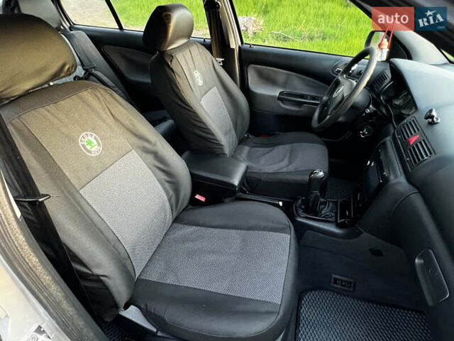 Серый Шкода Октавия, объемом двигателя 1.9 л и пробегом 451 тыс. км за 5700 $, фото 11 на Automoto.ua