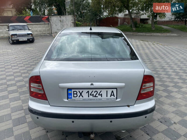 Серый Шкода Октавия, объемом двигателя 2 л и пробегом 250 тыс. км за 5000 $, фото 12 на Automoto.ua