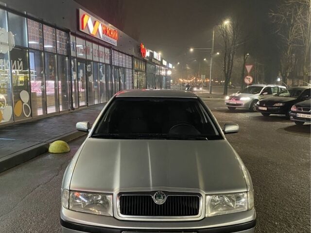 Серый Шкода Октавия, объемом двигателя 1.6 л и пробегом 300 тыс. км за 4600 $, фото 6 на Automoto.ua