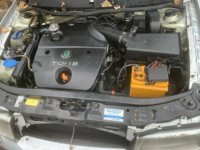 Серый Шкода Октавия, объемом двигателя 1.9 л и пробегом 232 тыс. км за 1800 $, фото 7 на Automoto.ua