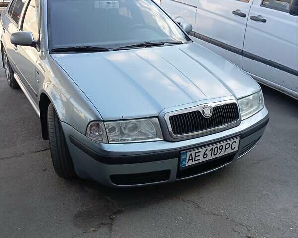 Серый Шкода Октавия, объемом двигателя 1.6 л и пробегом 236 тыс. км за 5200 $, фото 1 на Automoto.ua