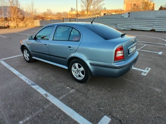 Серый Шкода Октавия, объемом двигателя 1.6 л и пробегом 166 тыс. км за 5000 $, фото 1 на Automoto.ua