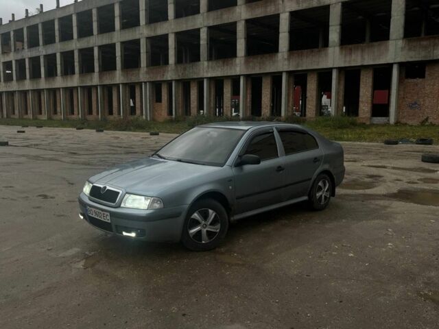 Серый Шкода Октавия, объемом двигателя 1.6 л и пробегом 250 тыс. км за 3700 $, фото 5 на Automoto.ua