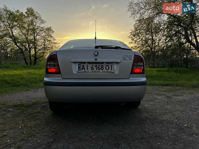 Серый Шкода Октавия, объемом двигателя 1.9 л и пробегом 451 тыс. км за 5700 $, фото 4 на Automoto.ua