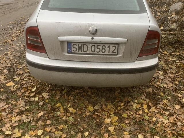 Серый Шкода Октавия, объемом двигателя 1.9 л и пробегом 232 тыс. км за 1800 $, фото 2 на Automoto.ua