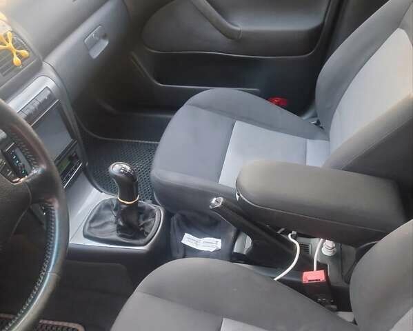 Серый Шкода Октавия, объемом двигателя 1.78 л и пробегом 256 тыс. км за 4900 $, фото 1 на Automoto.ua