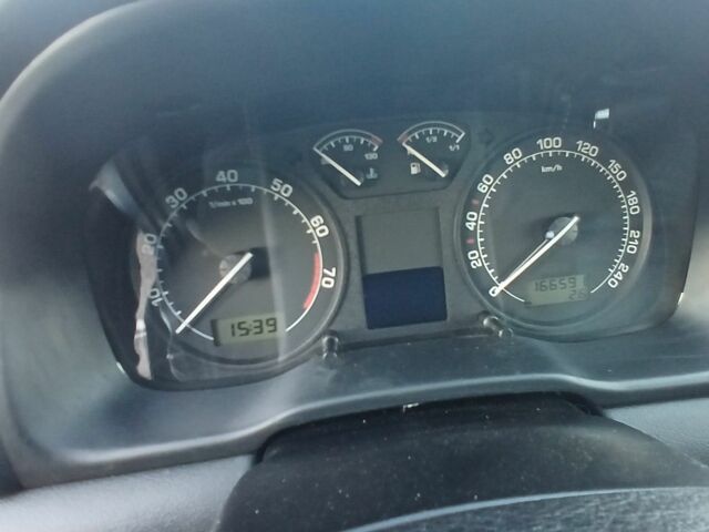 Серый Шкода Октавия, объемом двигателя 1.6 л и пробегом 166 тыс. км за 5000 $, фото 7 на Automoto.ua