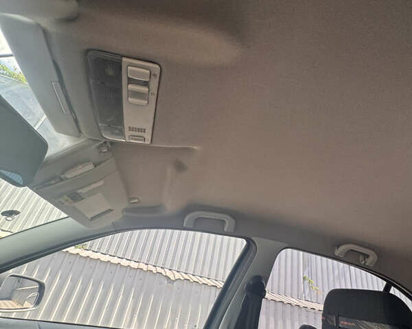 Шкода Октавия 2002 в Запорожье на Automoto.ua Серый Шкода Октавия, объемом двигателя 1.6 л и пробегом 238 тыс. км за 5500 $, фото 15 на Automoto.ua
