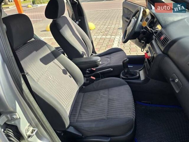 Серый Шкода Октавия, объемом двигателя 1.78 л и пробегом 315 тыс. км за 3800 $, фото 29 на Automoto.ua