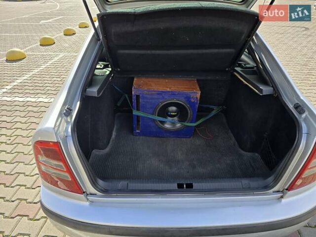 Серый Шкода Октавия, объемом двигателя 1.78 л и пробегом 315 тыс. км за 3800 $, фото 30 на Automoto.ua