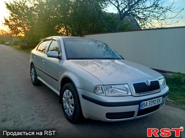 Шкода Октавія 2002 у Кропивницькому (Кіровограді) на Automoto.ua Сірий Шкода Октавія, об'ємом двигуна 1.6 л та пробігом 220 тис. км за 5000 $, фото 4 на Automoto.ua