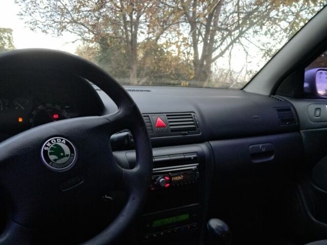 Серый Шкода Октавия, объемом двигателя 1.8 л и пробегом 282 тыс. км за 3900 $, фото 6 на Automoto.ua