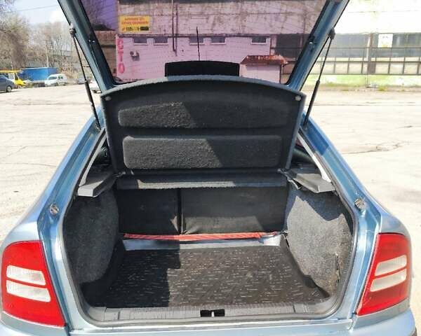 Шкода Октавия 2002 в Запорожье на Automoto.ua Серый Шкода Октавия, объемом двигателя 1.78 л и пробегом 274 тыс. км за 4500 $, фото 10 на Automoto.ua