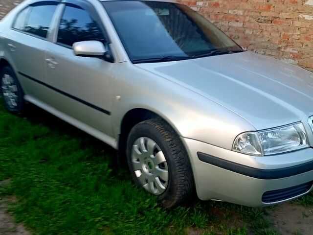Шкода Октавія 2002 у Кропивницькому (Кіровограді) на Automoto.ua Сірий Шкода Октавія, об'ємом двигуна 1.6 л та пробігом 220 тис. км за 5000 $, фото 2 на Automoto.ua