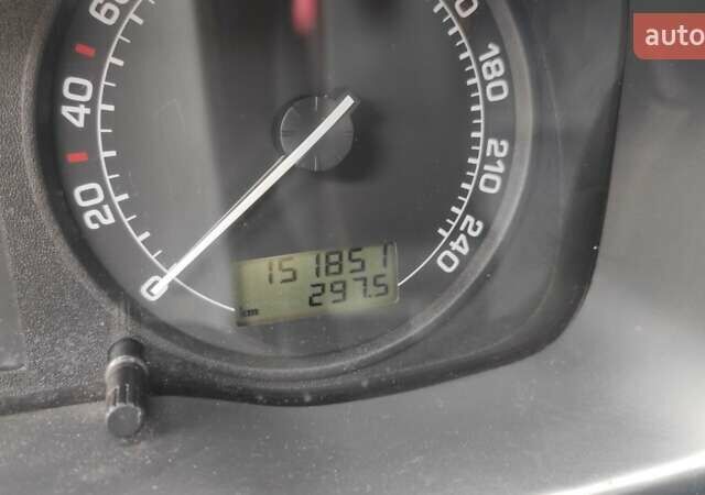 Шкода Октавія 2002 у Чернігові на Automoto.ua Сірий Шкода Октавія, об'ємом двигуна 1.6 л та пробігом 156 тис. км за 5795 $, фото 6 на Automoto.ua