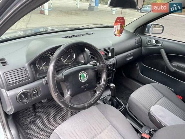 Серый Шкода Октавия, объемом двигателя 1.8 л и пробегом 203 тыс. км за 5100 $, фото 18 на Automoto.ua