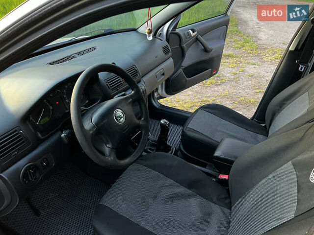 Серый Шкода Октавия, объемом двигателя 1.9 л и пробегом 451 тыс. км за 5700 $, фото 9 на Automoto.ua