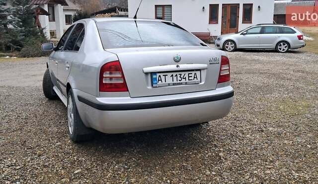 Серый Шкода Октавия, объемом двигателя 1.98 л и пробегом 312 тыс. км за 3300 $, фото 2 на Automoto.ua