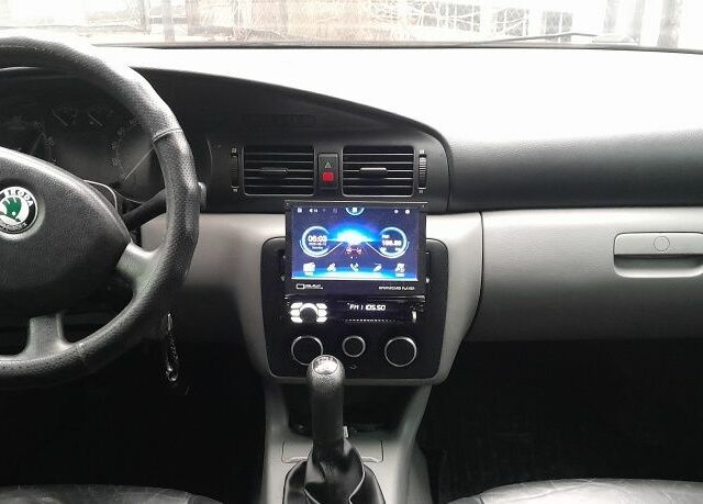 Серый Шкода Октавия, объемом двигателя 1.6 л и пробегом 327 тыс. км за 3500 $, фото 3 на Automoto.ua