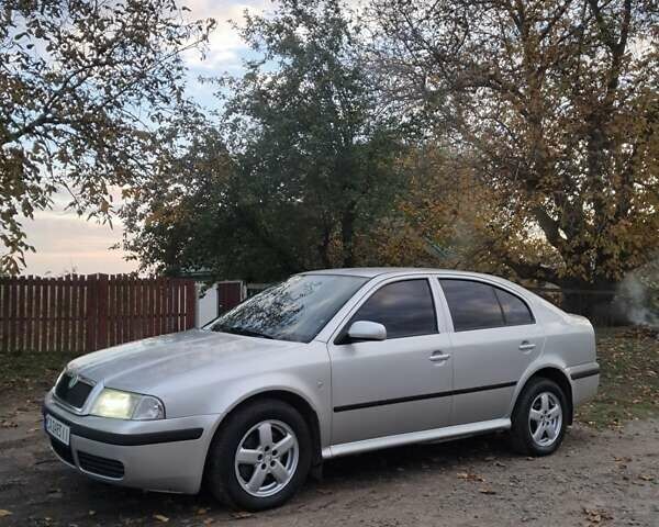 Серый Шкода Октавия, объемом двигателя 1.78 л и пробегом 283 тыс. км за 3700 $, фото 6 на Automoto.ua