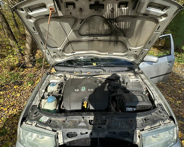 Серый Шкода Октавия, объемом двигателя 1.6 л и пробегом 252 тыс. км за 5200 $, фото 28 на Automoto.ua