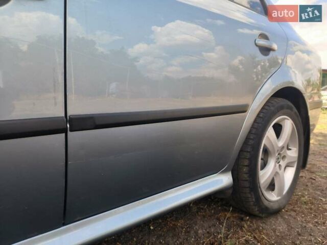 Серый Шкода Октавия, объемом двигателя 1.6 л и пробегом 242 тыс. км за 5300 $, фото 41 на Automoto.ua