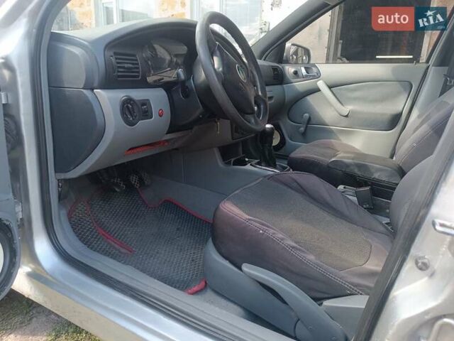 Сірий Шкода Октавія, об'ємом двигуна 1.6 л та пробігом 350 тис. км за 2800 $, фото 2 на Automoto.ua