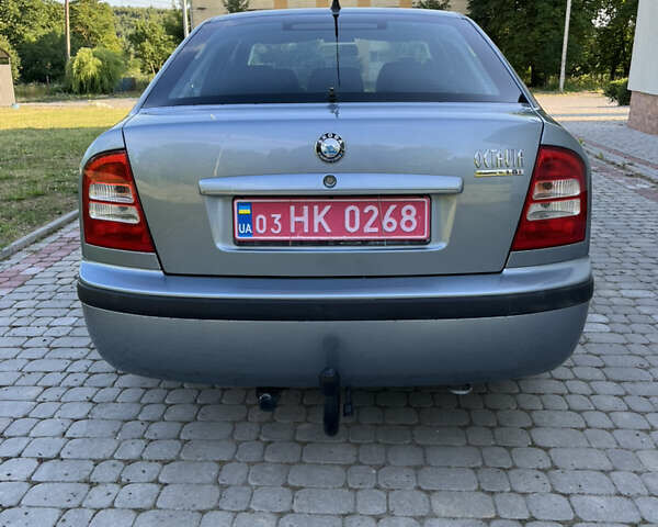 Серый Шкода Октавия, объемом двигателя 1.6 л и пробегом 240 тыс. км за 5099 $, фото 11 на Automoto.ua