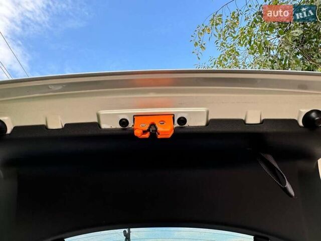 Серый Шкода Октавия, объемом двигателя 0 л и пробегом 279 тыс. км за 4450 $, фото 49 на Automoto.ua